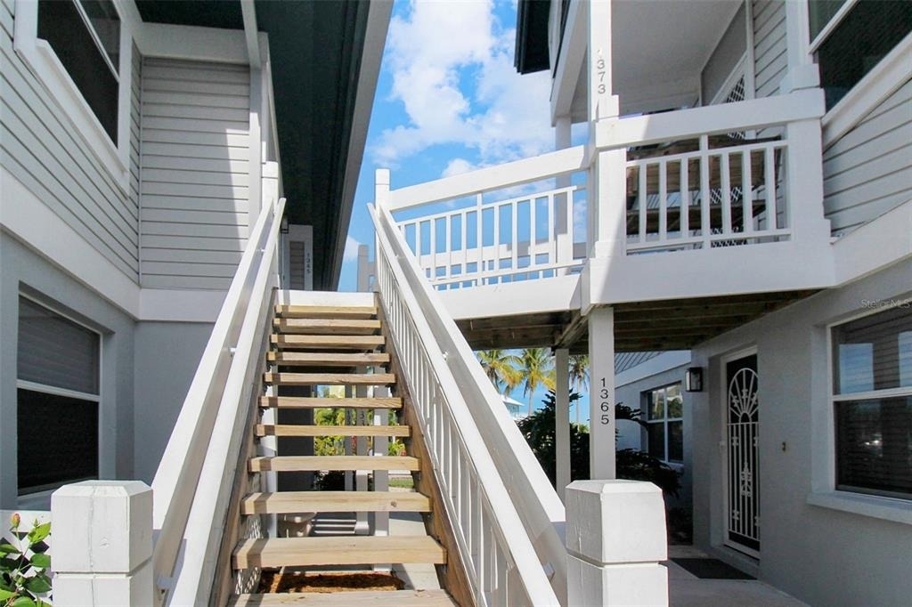 1373 Siesta Bayside Drive - Photo 2