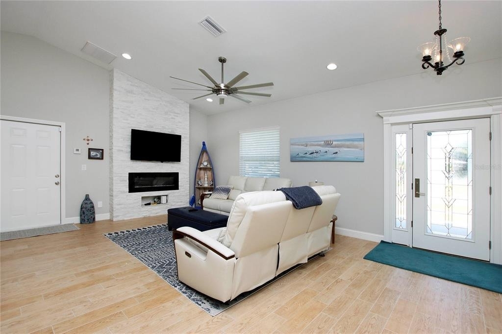4446 Bayano Street - Photo 9