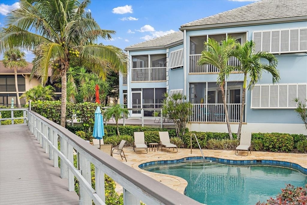 5621 Gulf Of Mexico Drive - Photo 36