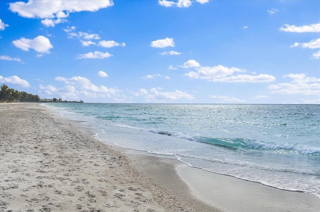 5621 Gulf Of Mexico Drive - Photo 47