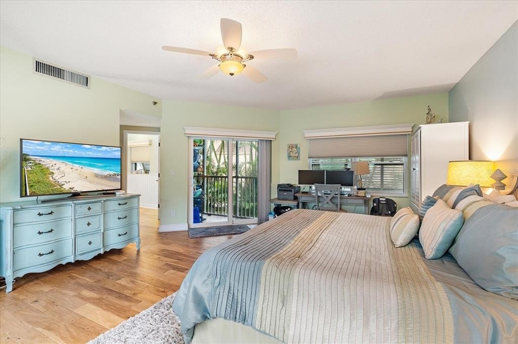 5621 Gulf Of Mexico Drive - Photo 23