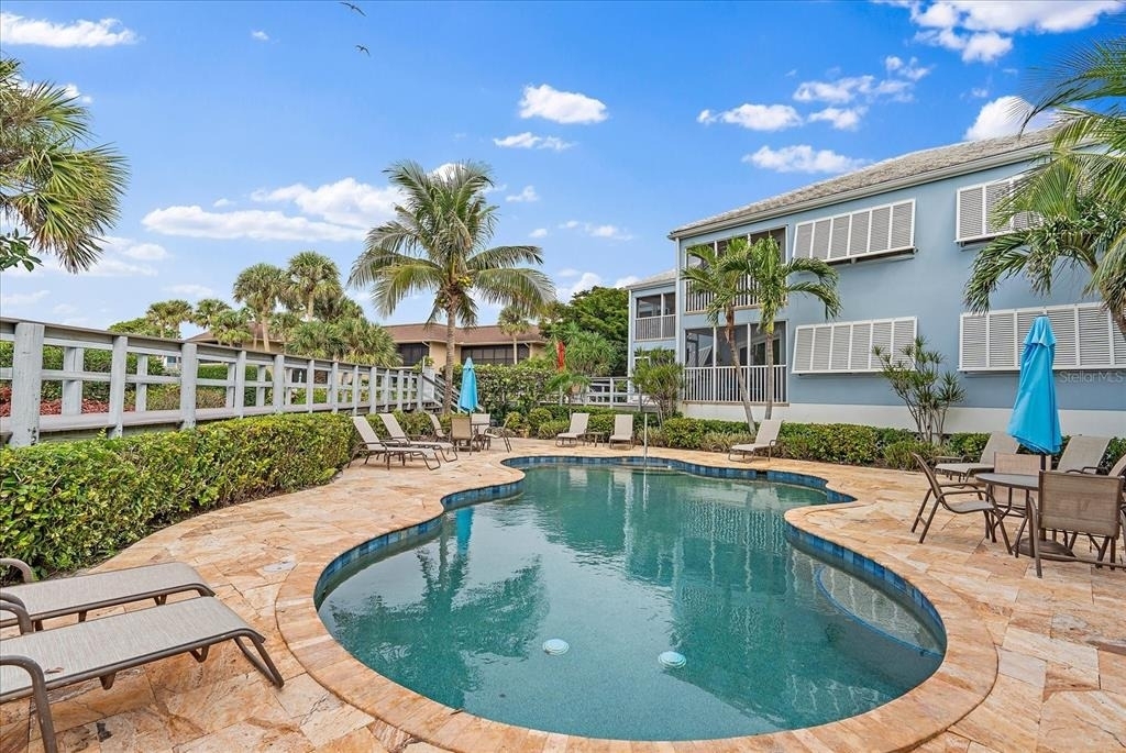 5621 Gulf Of Mexico Drive - Photo 35