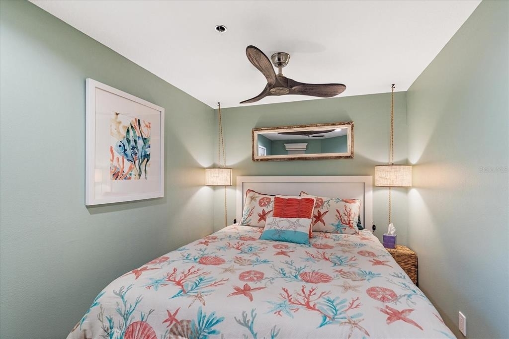 5621 Gulf Of Mexico Drive - Photo 18
