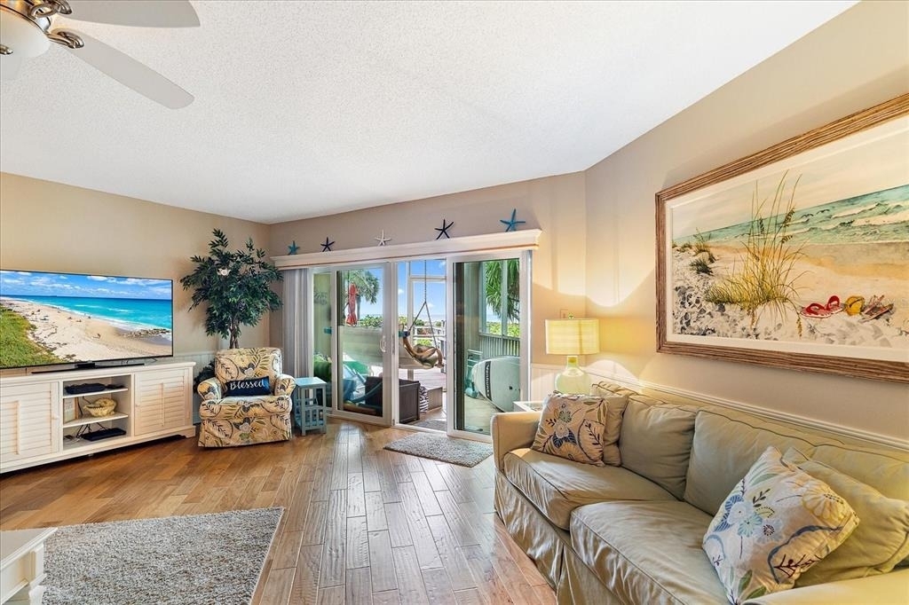 5621 Gulf Of Mexico Drive - Photo 2