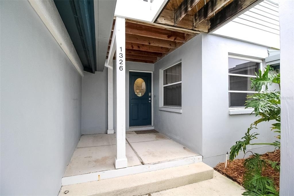 1326 Siesta Bayside Drive - Photo 2