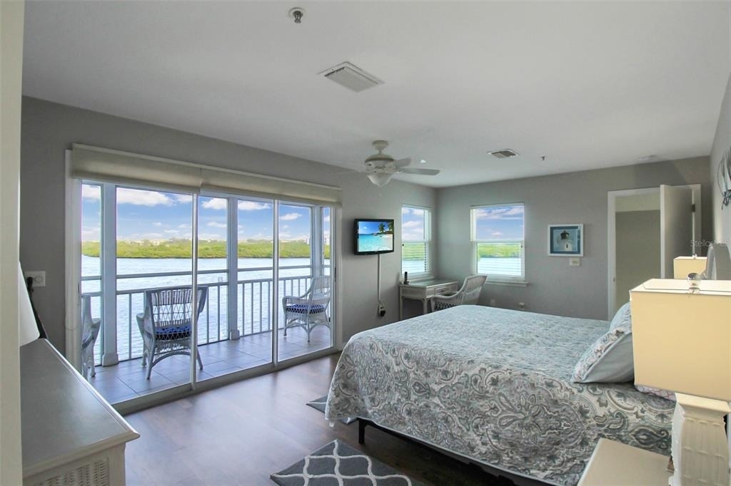 1389 Siesta Bayside Drive - Photo 53