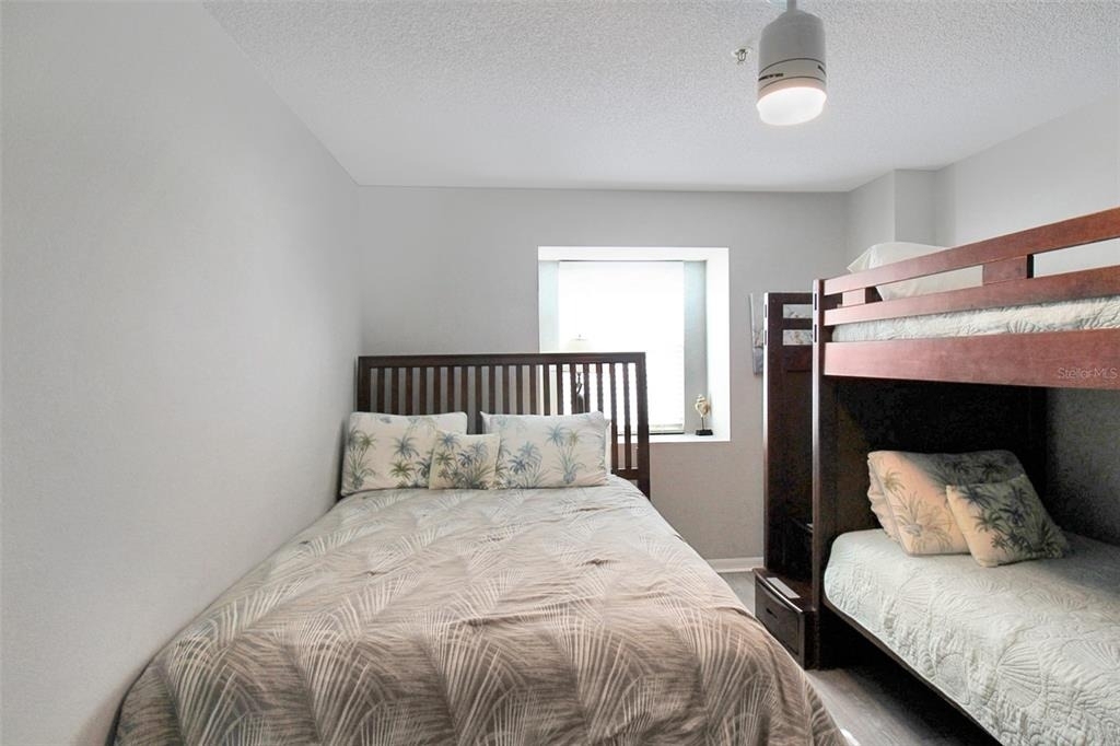 1389 Siesta Bayside Drive - Photo 33