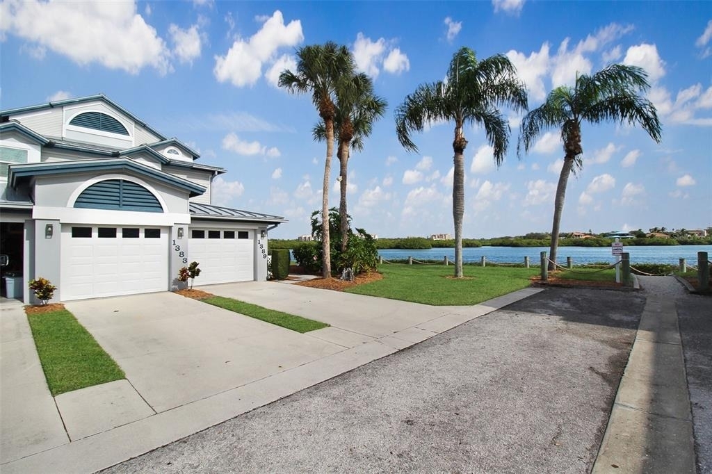 1389 Siesta Bayside Drive - Photo 1