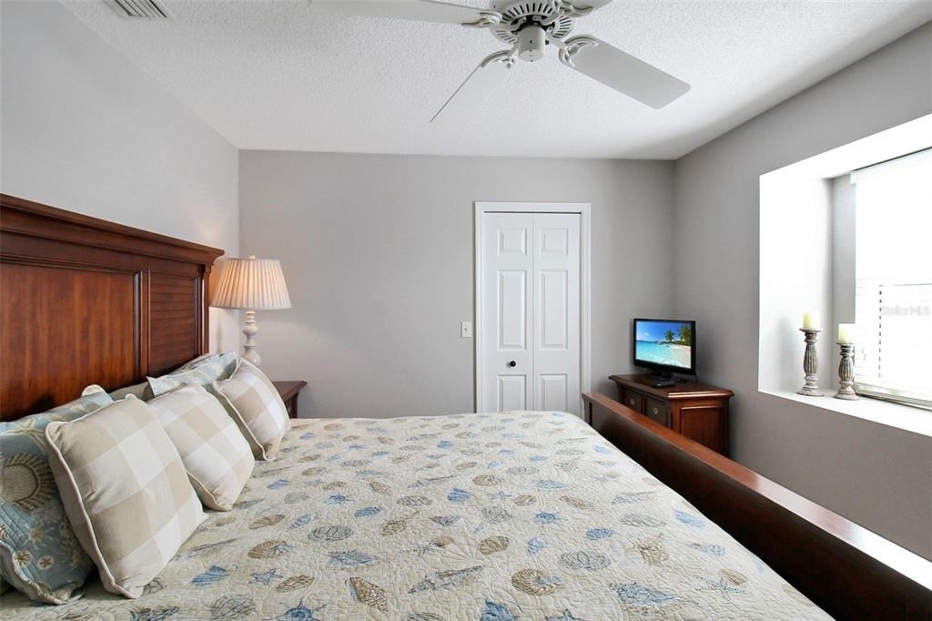 1389 Siesta Bayside Drive - Photo 36