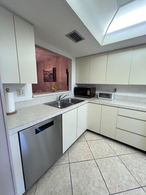 2666 Woodgate Lane - Photo 4