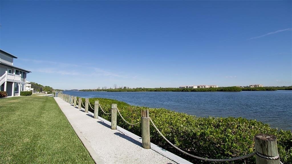 1340 Siesta Bayside Drive - Photo 36