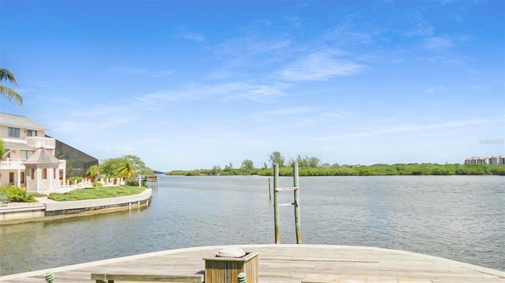 1318 Siesta Bayside Drive - Photo 20