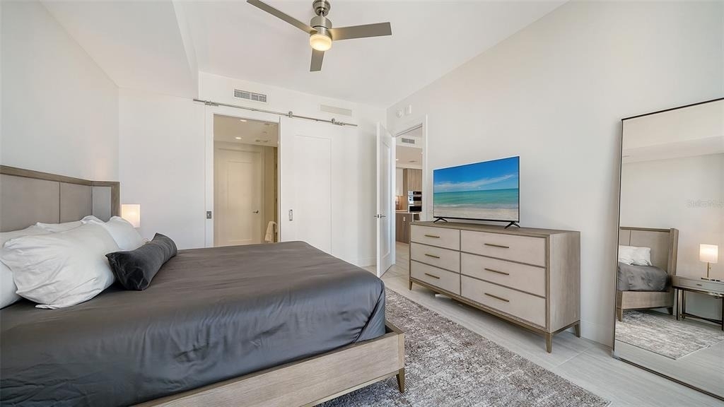 301 Quay Commons Drive - Photo 24