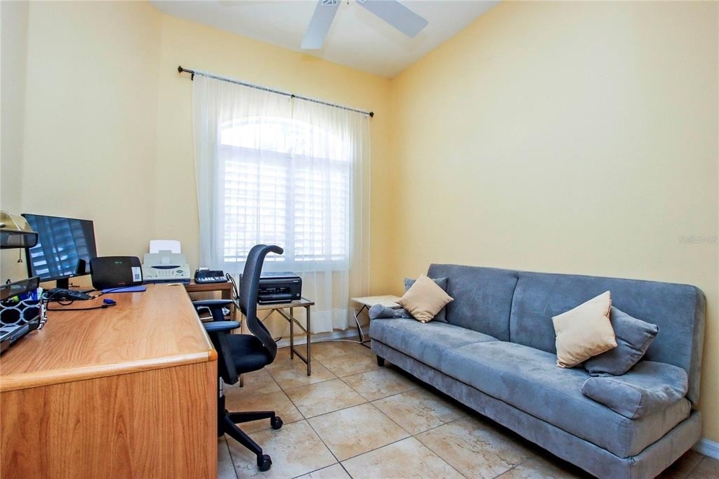 2525 Jasmine Way - Photo 32