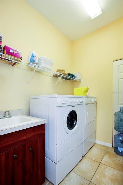 2525 Jasmine Way - Photo 31