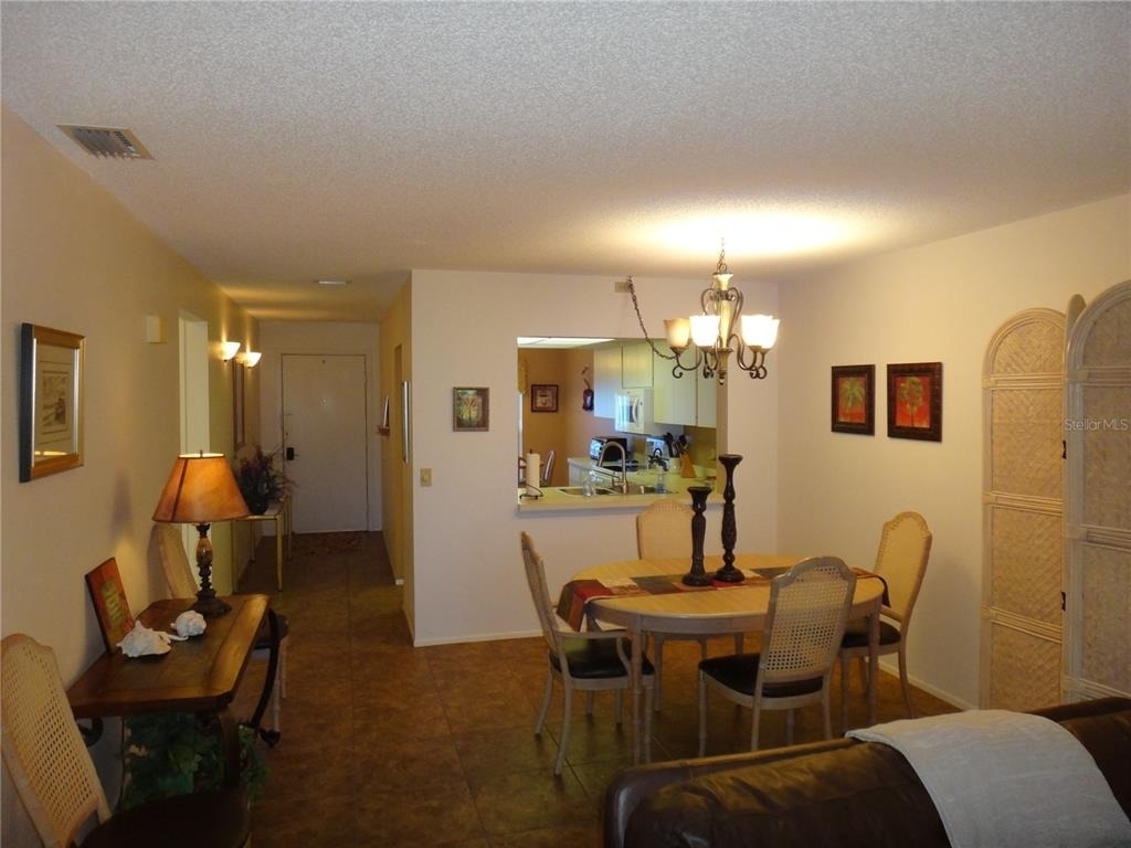 4493 Longmeadow - Photo 10