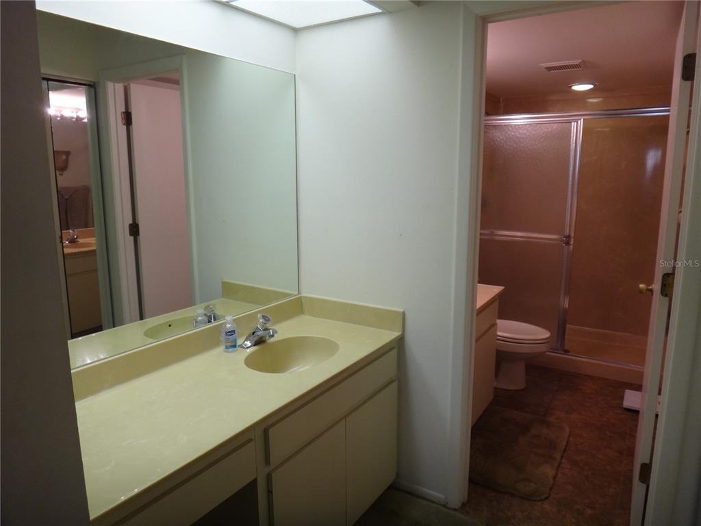 4493 Longmeadow - Photo 16