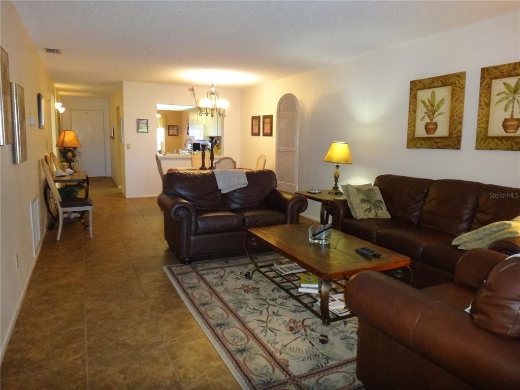 4493 Longmeadow - Photo 9