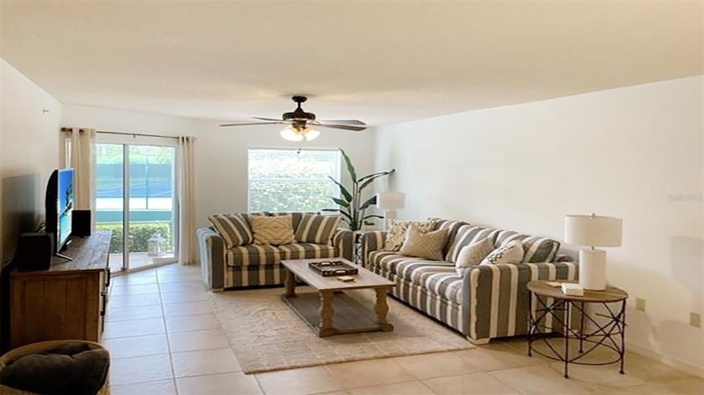 1230 Siesta Bayside Drive - Photo 3