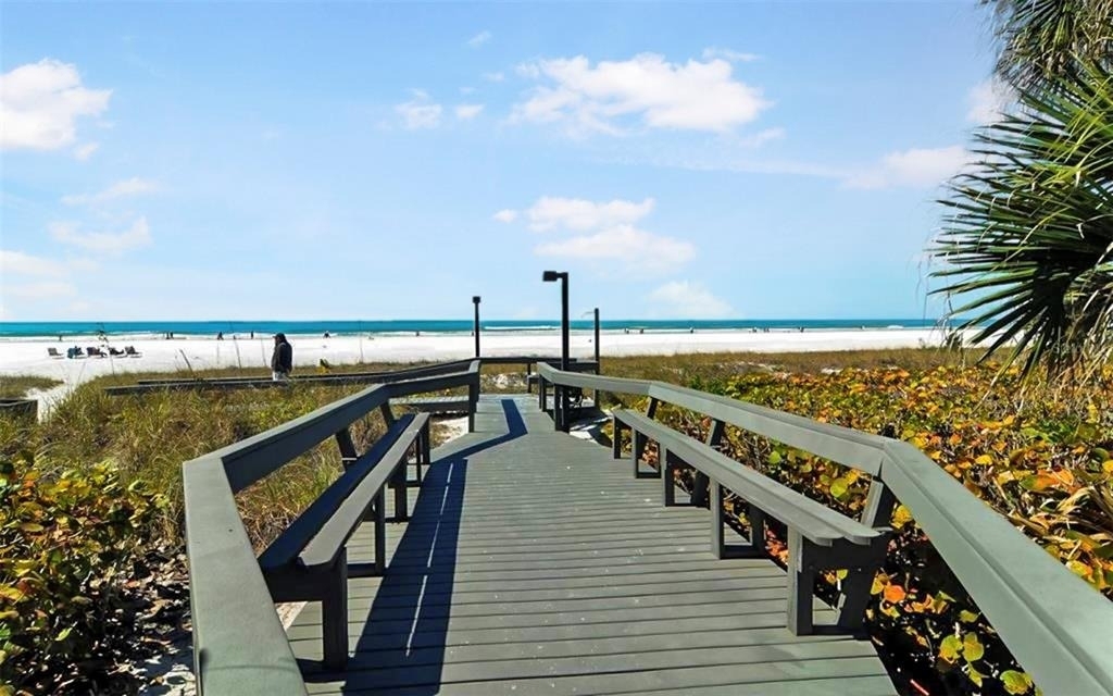 1344 Siesta Bayside Drive - Photo 19