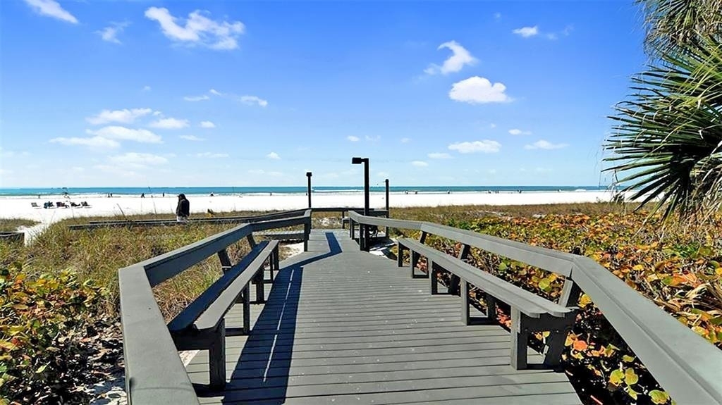1305 Siesta Bayside Drive - Photo 23