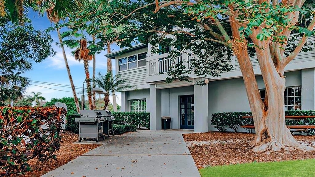 1269 Siesta Bayside Drive - Photo 0