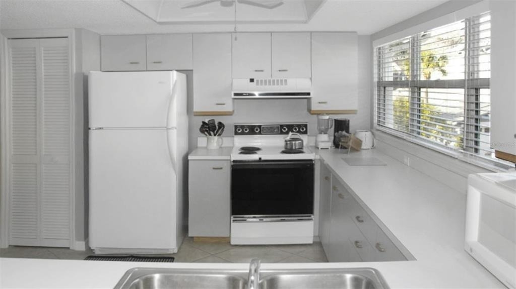 1200 Siesta Bayside Drive - Photo 4