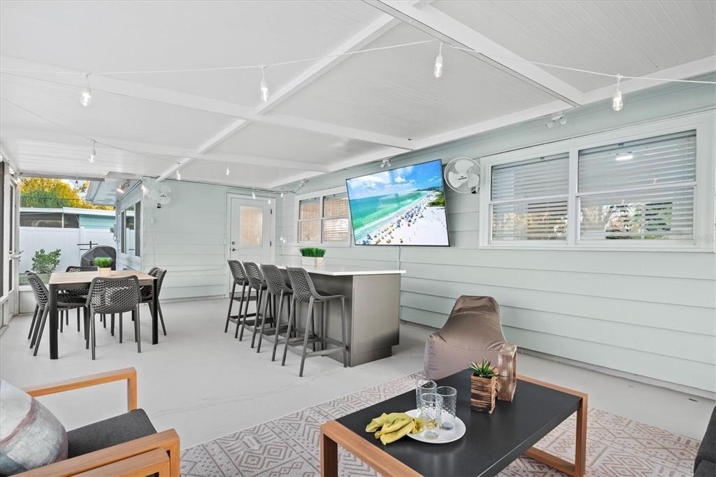 2641 Martin Street - Photo 32