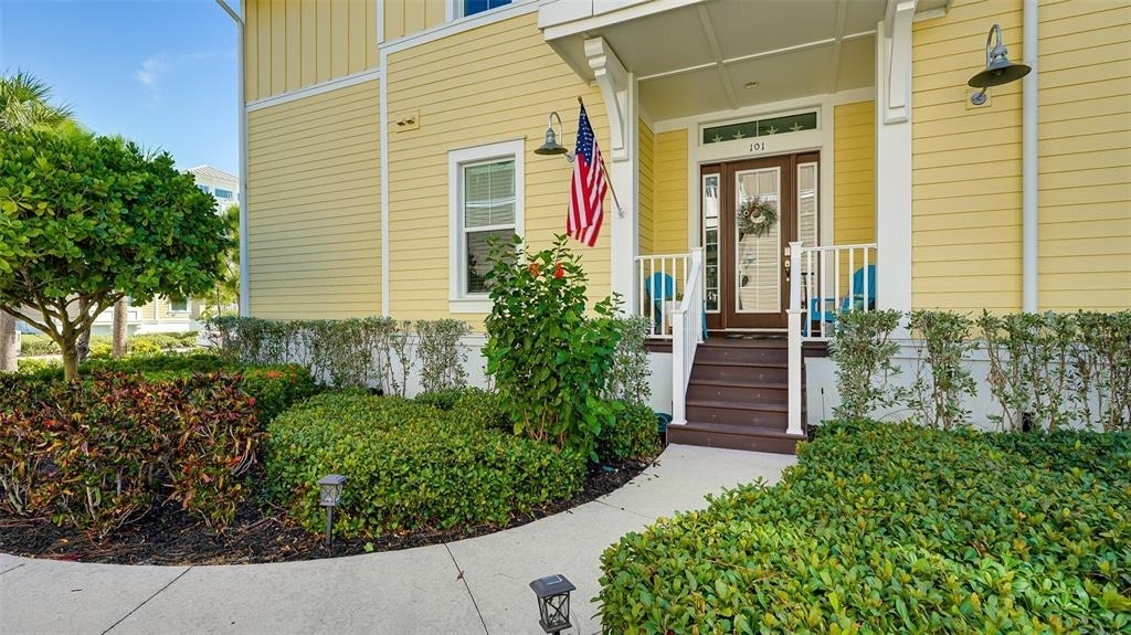 280 Saint Lucia Drive - Photo 1