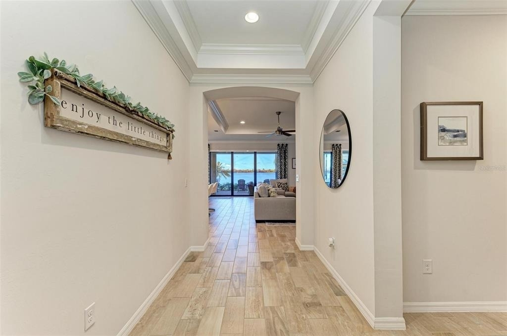 228 Maraviya Boulevard - Photo 8