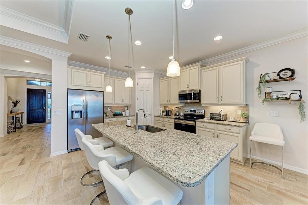 228 Maraviya Boulevard - Photo 16