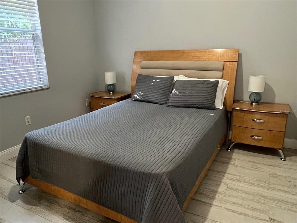 2043 Roselawn Street - Photo 7