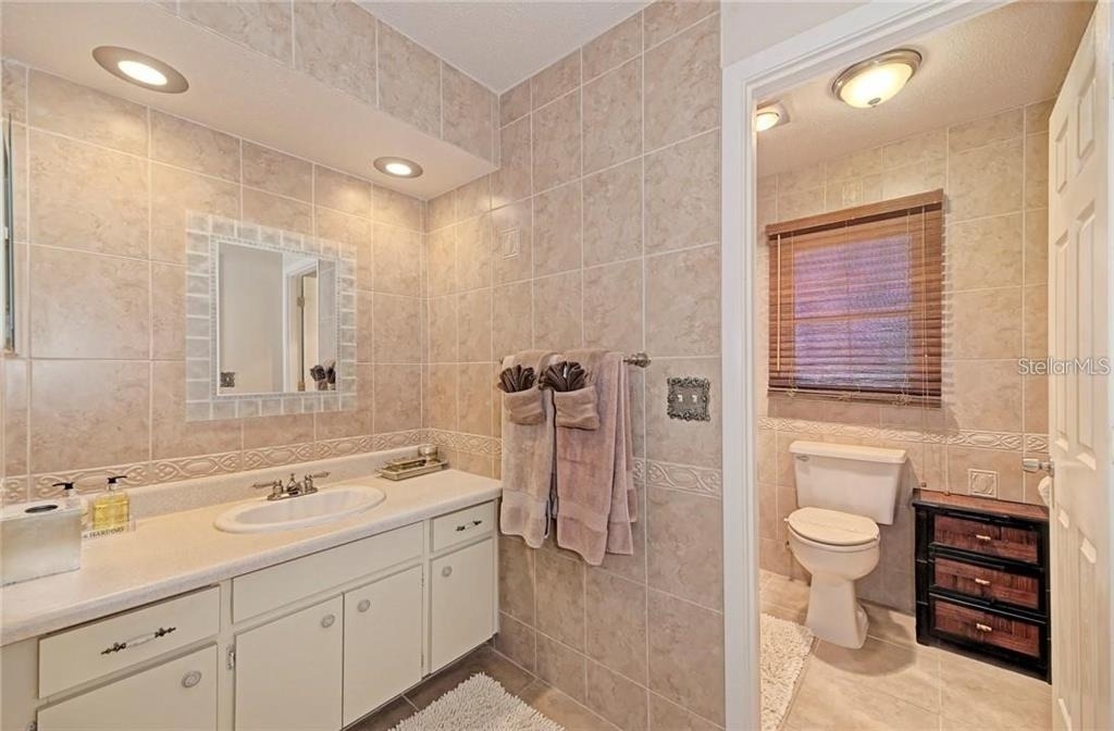 910 Caples Street - Photo 18