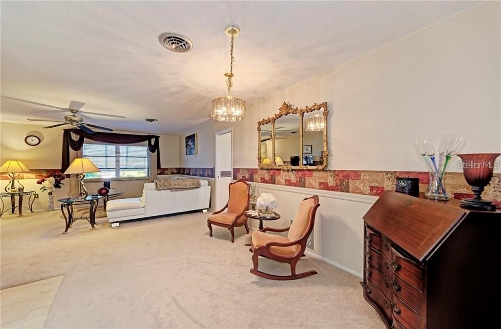 910 Caples Street - Photo 6