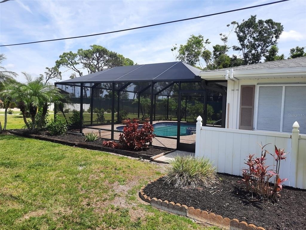 910 Caples Street - Photo 25