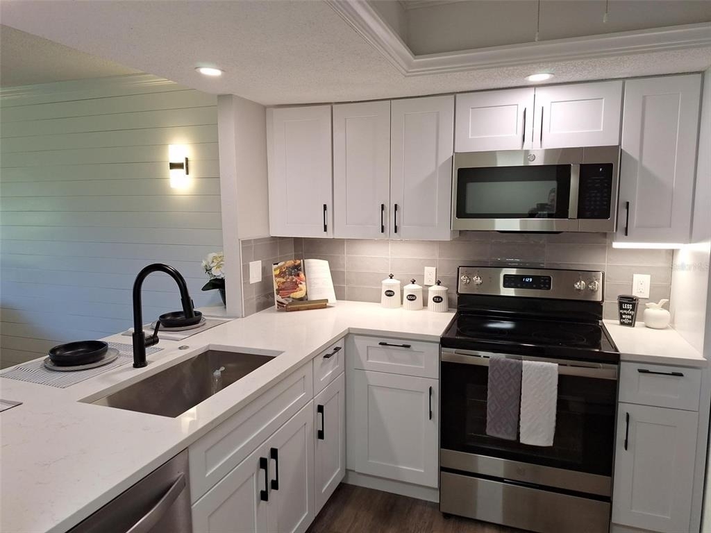 3700 Beneva Road - Photo 5