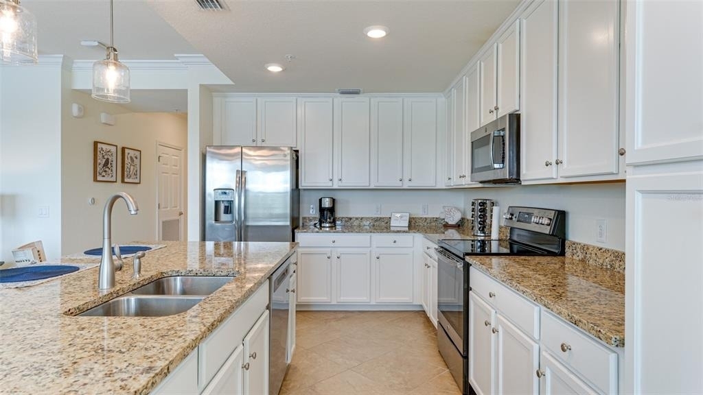 17108 Vardon Terrace - Photo 13