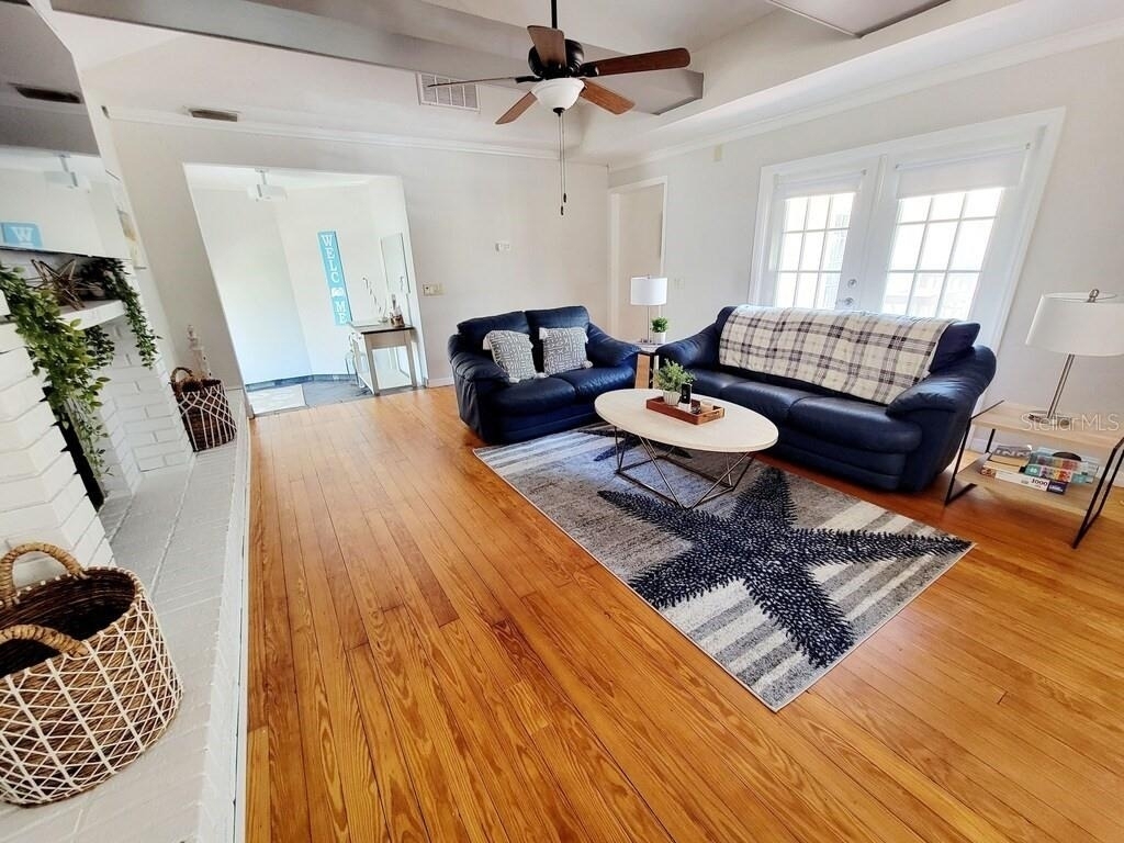 1817 Ivanhoe Street - Photo 7
