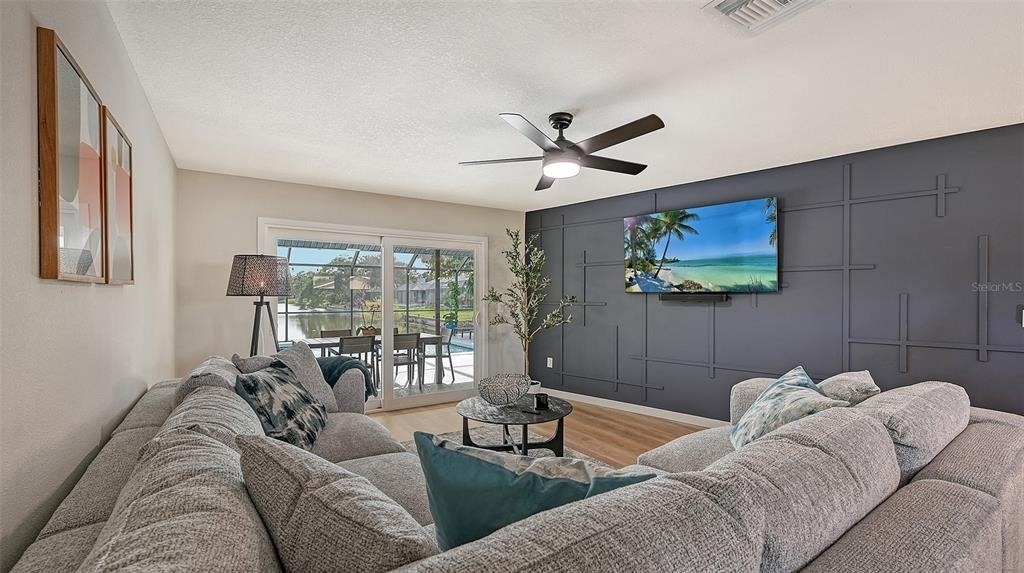 3924 Helene Street - Photo 9
