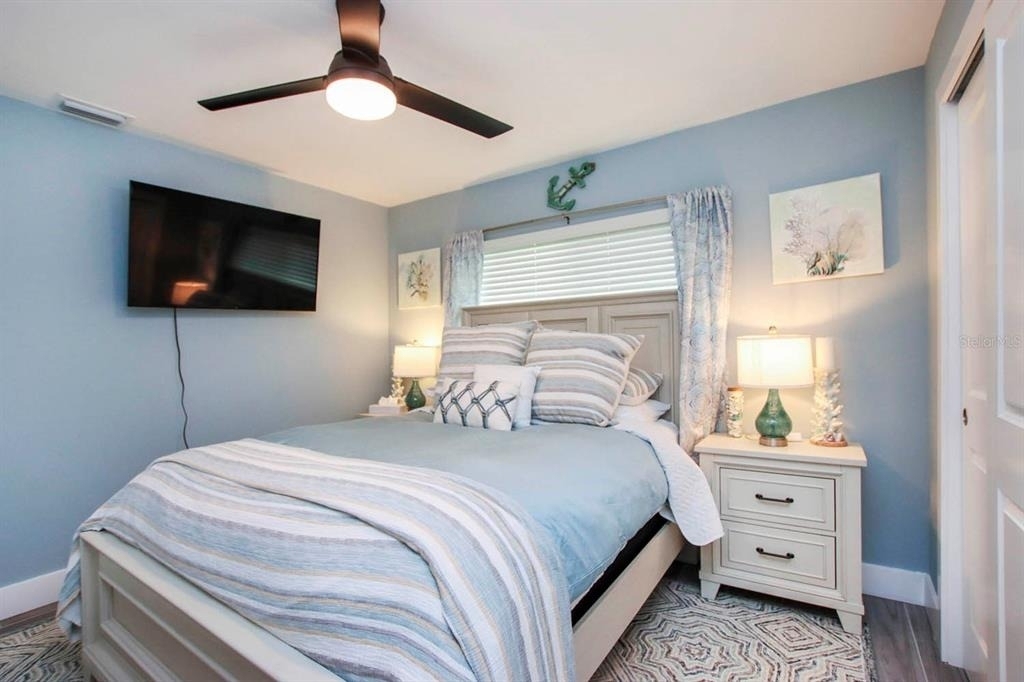 3328 Se 18th Avenue - Photo 8