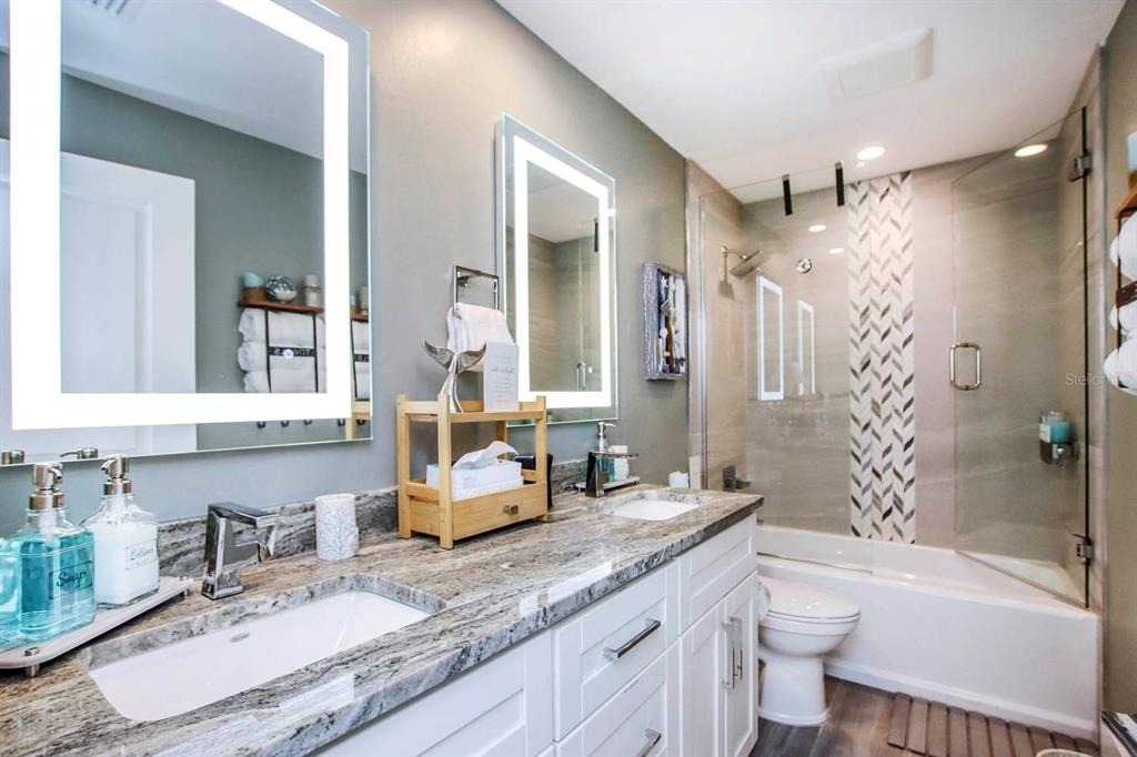 3328 Se 18th Avenue - Photo 1