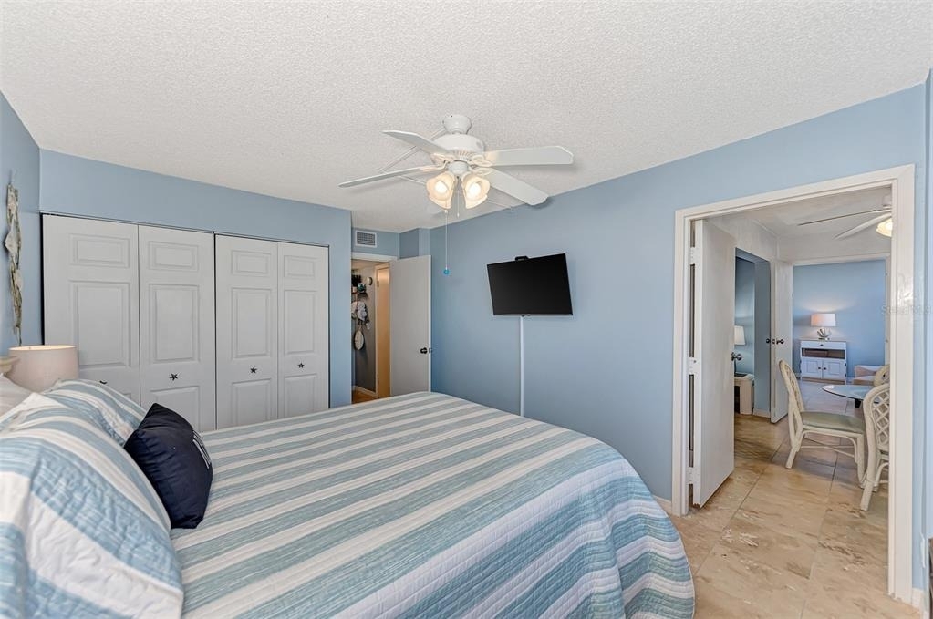 5855 Midnight Pass Road - Photo 37