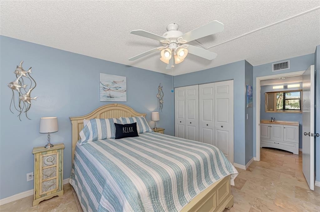 5855 Midnight Pass Road - Photo 36