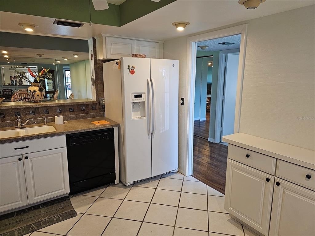 3500 El Conquistador Parkway - Photo 5