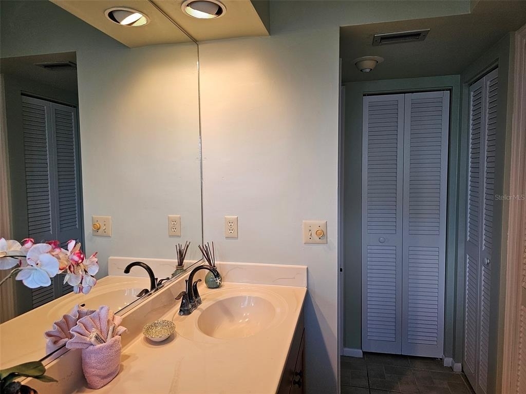 3500 El Conquistador Parkway - Photo 16