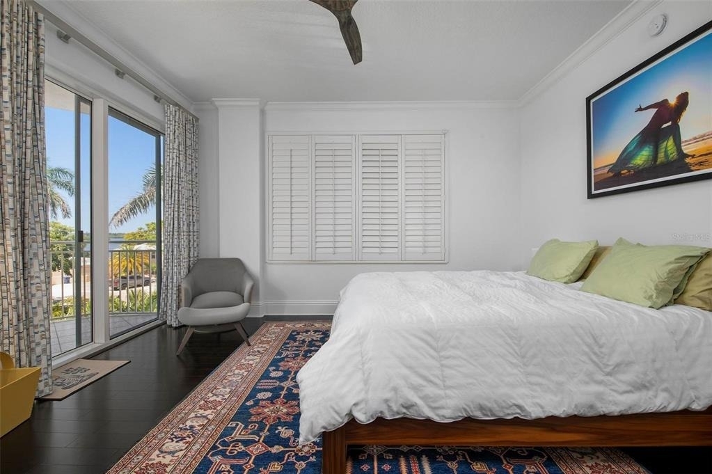 9122 Midnight Pass Road - Photo 25