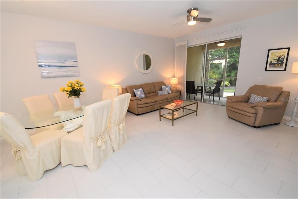 4235 Castlebridge Lane - Photo 3