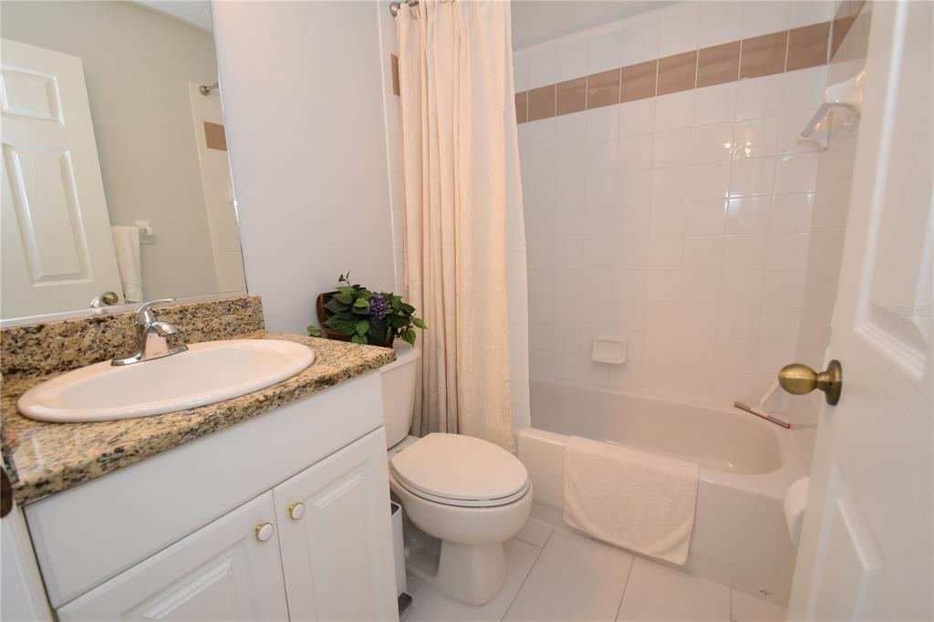 4235 Castlebridge Lane - Photo 8