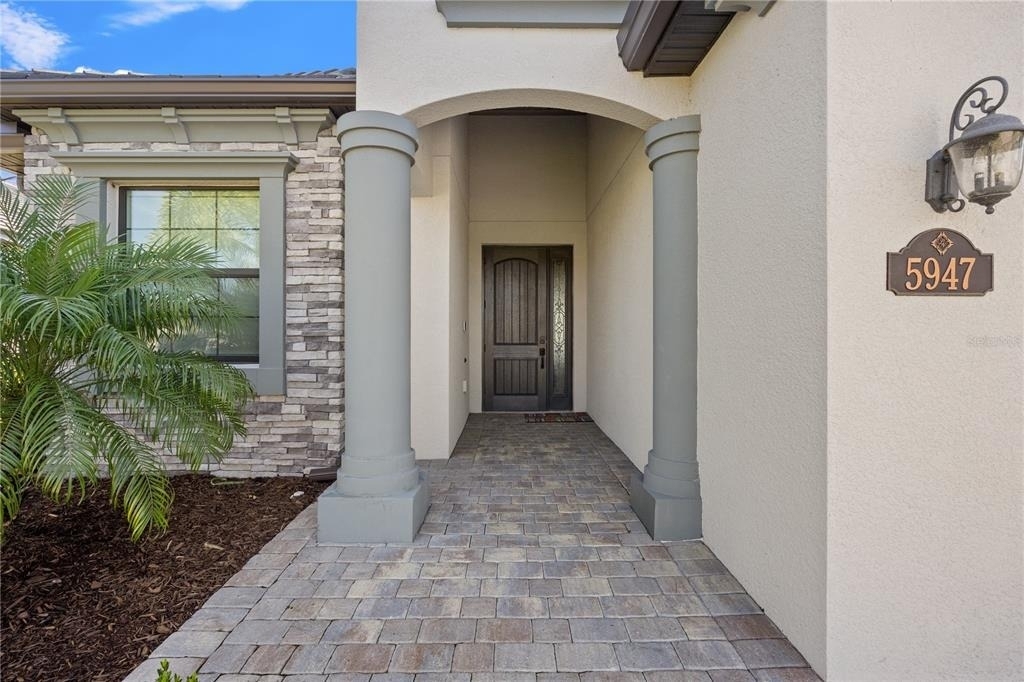 5947 Brandon Run - Photo 4