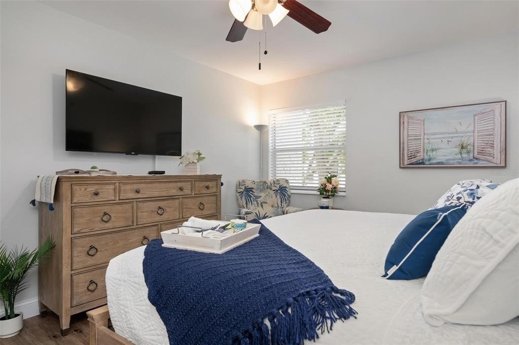 3201 Beneva Road - Photo 16